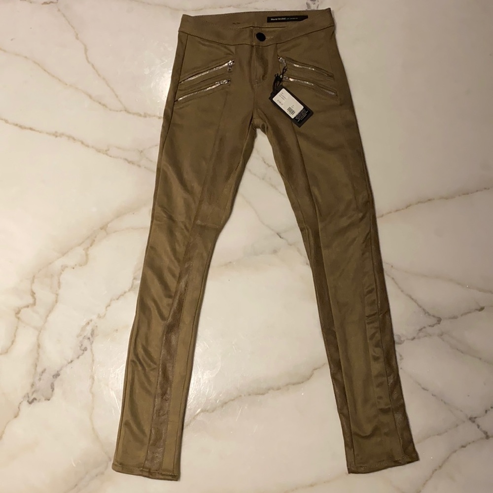 Black Orchid Moto Pants. New with tags. Camel color.